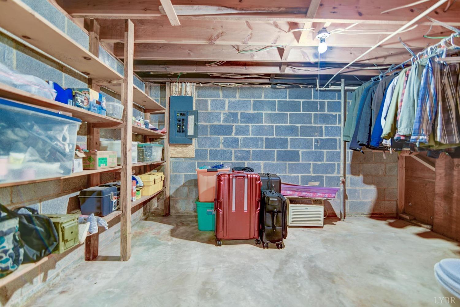 4366 Shingle Block Road Bedford, VA 24523 - Photo 23 of 40 Gallery Image 23
