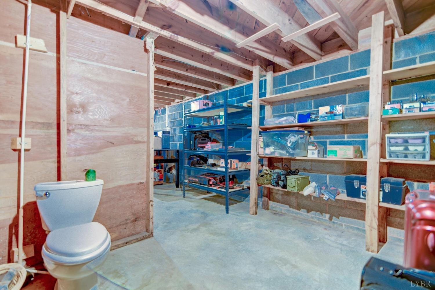 4366 Shingle Block Road Bedford, VA 24523 - Photo 24 of 40 Gallery Image 24