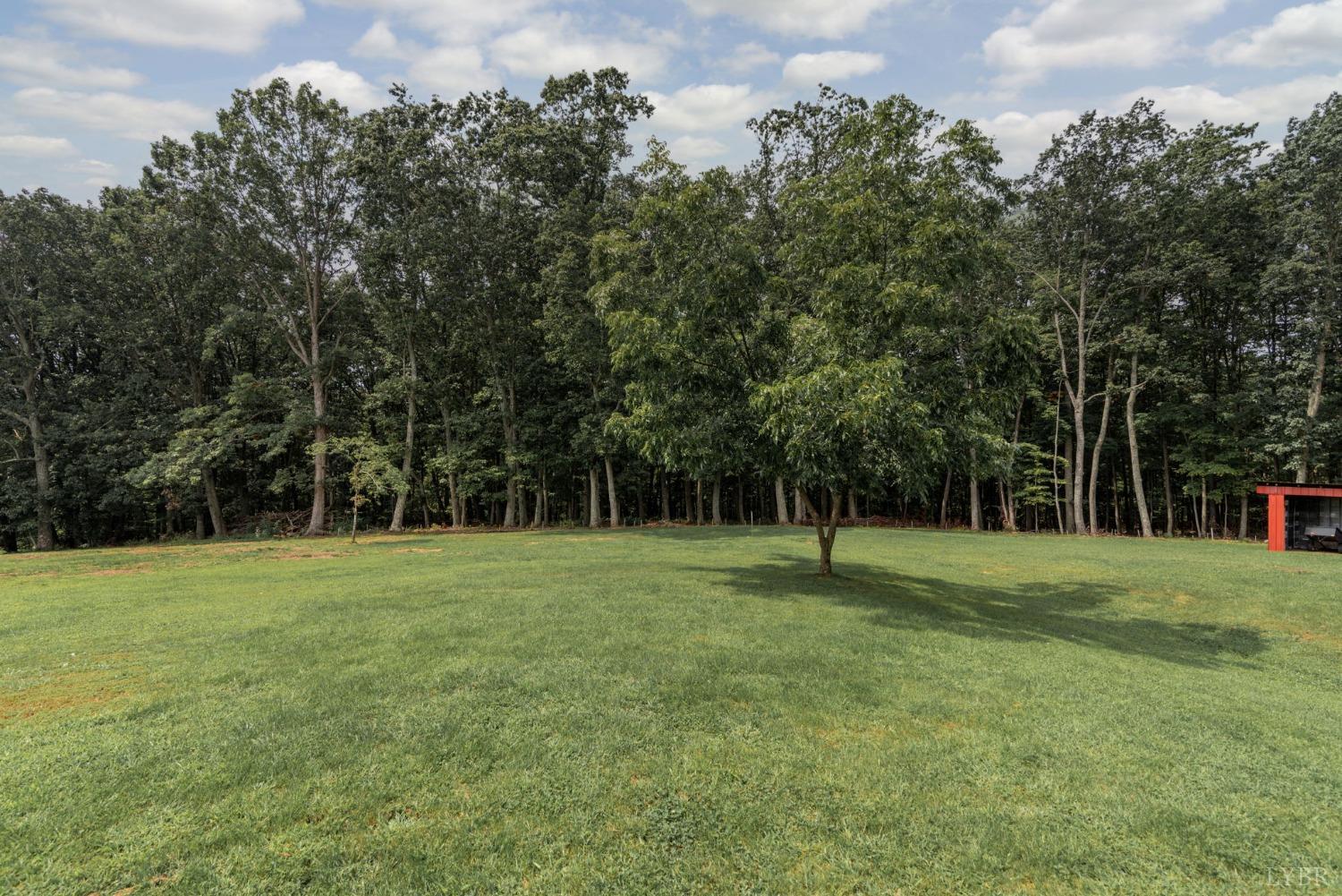 4366 Shingle Block Road Bedford, VA 24523 - Photo 26 of 40 Gallery Image 26