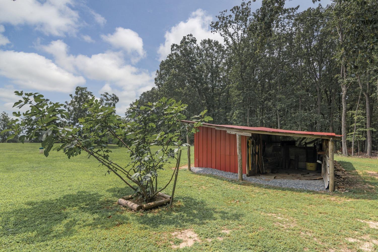 4366 Shingle Block Road Bedford, VA 24523 - Photo 28 of 40 Gallery Image 28