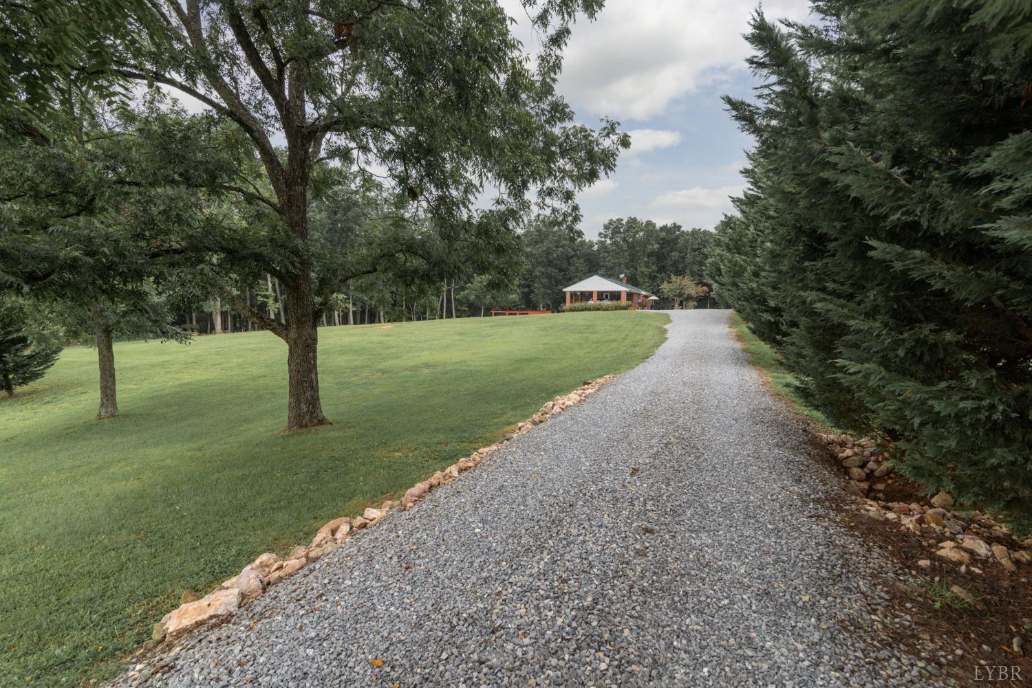 4366 Shingle Block Road Bedford, VA 24523 - Photo 40 of 40 Gallery Image 40