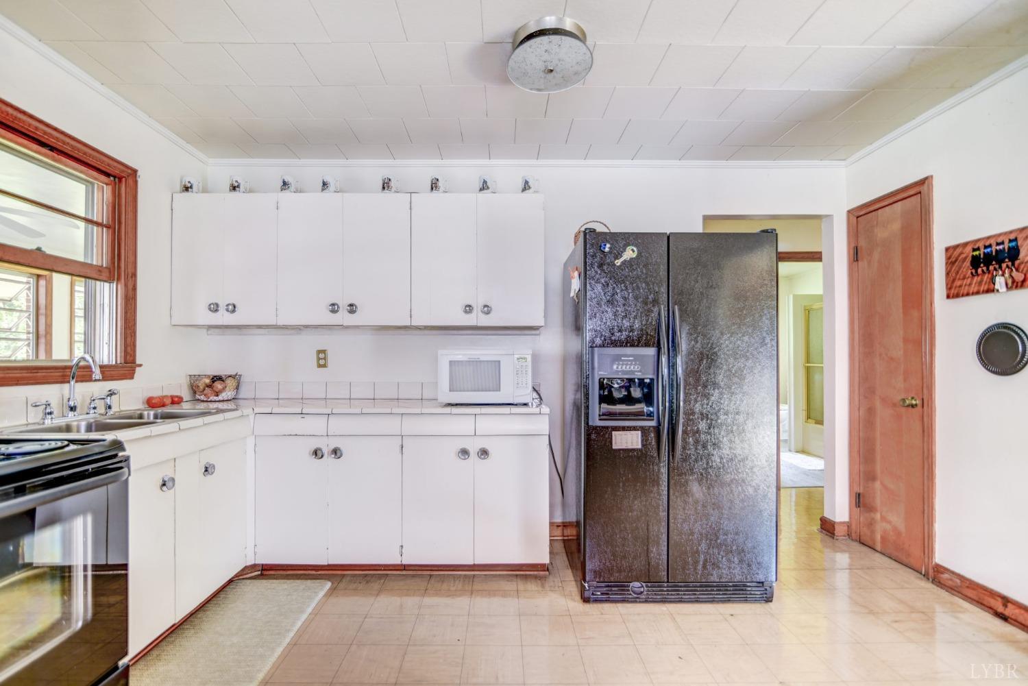 4366 Shingle Block Road Bedford, VA 24523 - Photo 5 of 40 Gallery Image 5