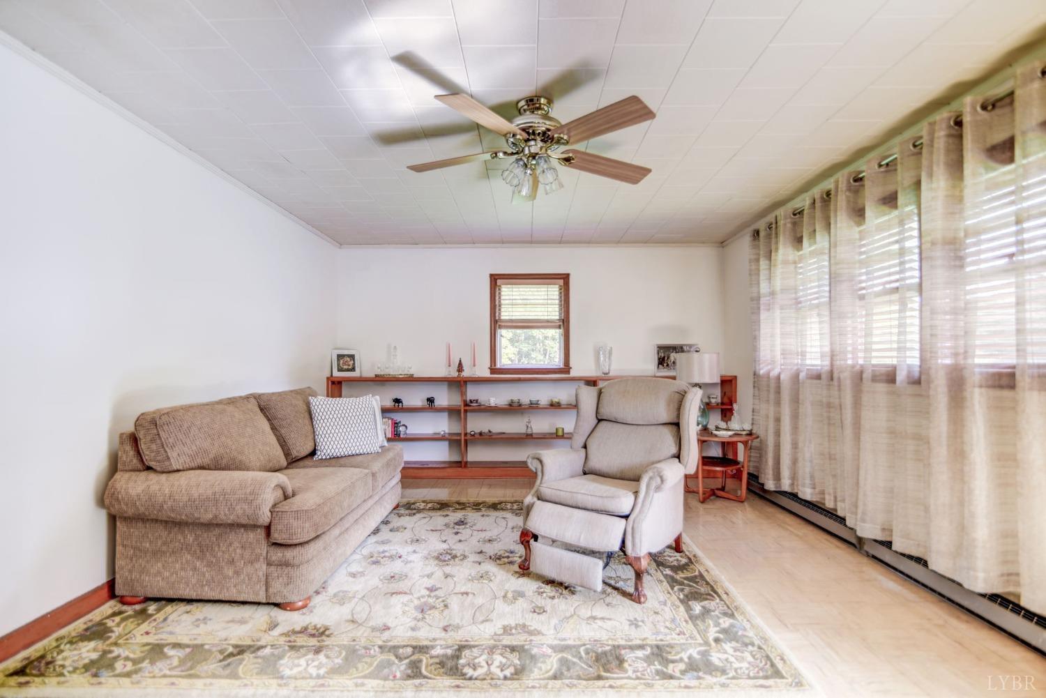 4366 Shingle Block Road Bedford, VA 24523 - Photo 8 of 40 Gallery Image 8