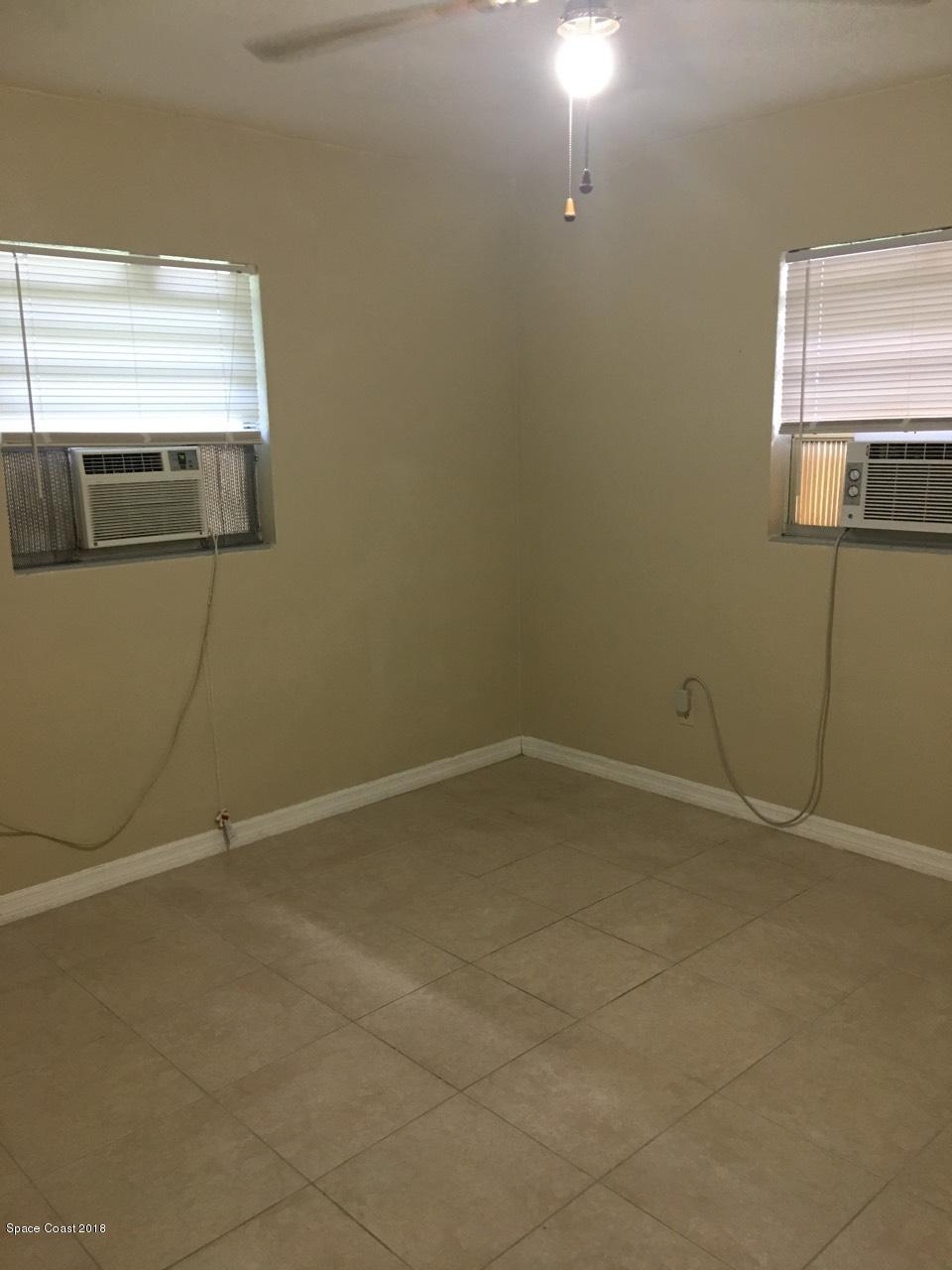 1620 Palm Ridge Road Melbourne, FL 32935 - Photo 6 of 11 IMG_06241