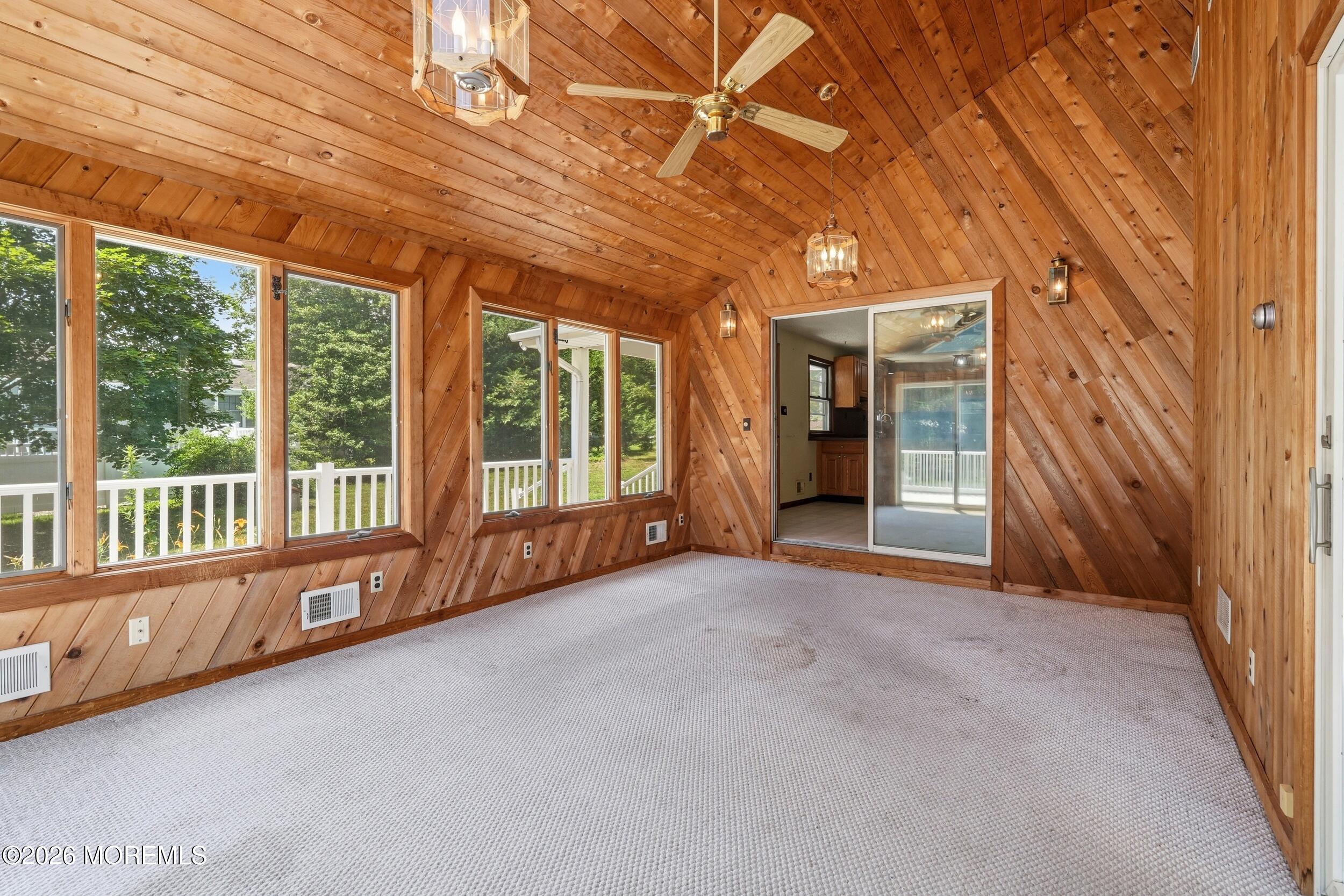 365 Stagecoach Road Millstone Township, NJ 08510 - Photo 13 of 39 43_dsc00862