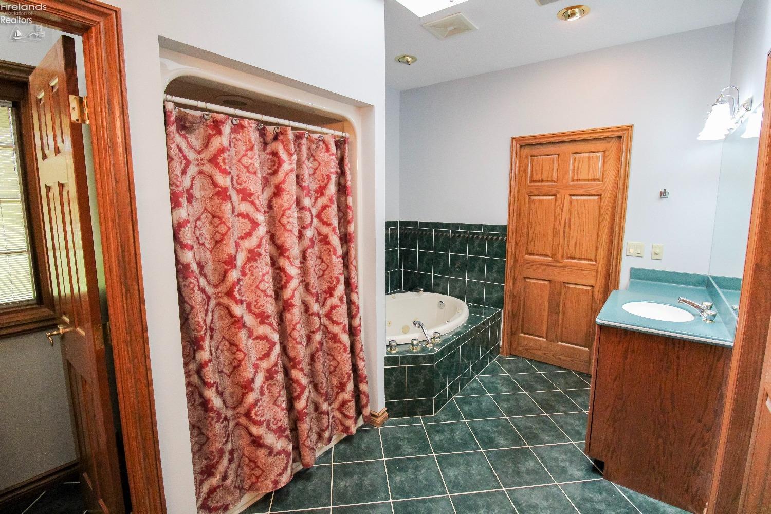 3514 Scheid Road Huron, OH 44839 - Photo 35 of 48 Gallery Image 35