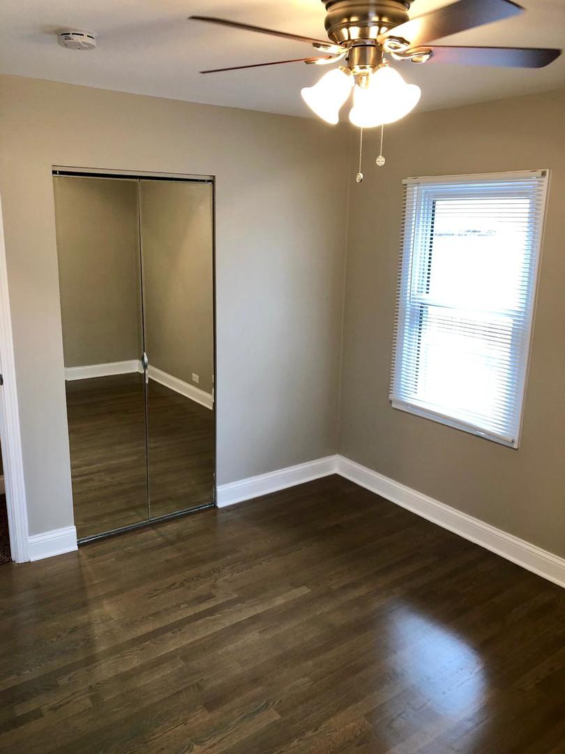 291 Raupp Boulevard Buffalo Grove, IL 60089 - Photo 7 of 13