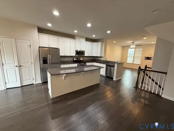 $2,700 | 11955 Shire Vw Way, Henrico, VA 23233