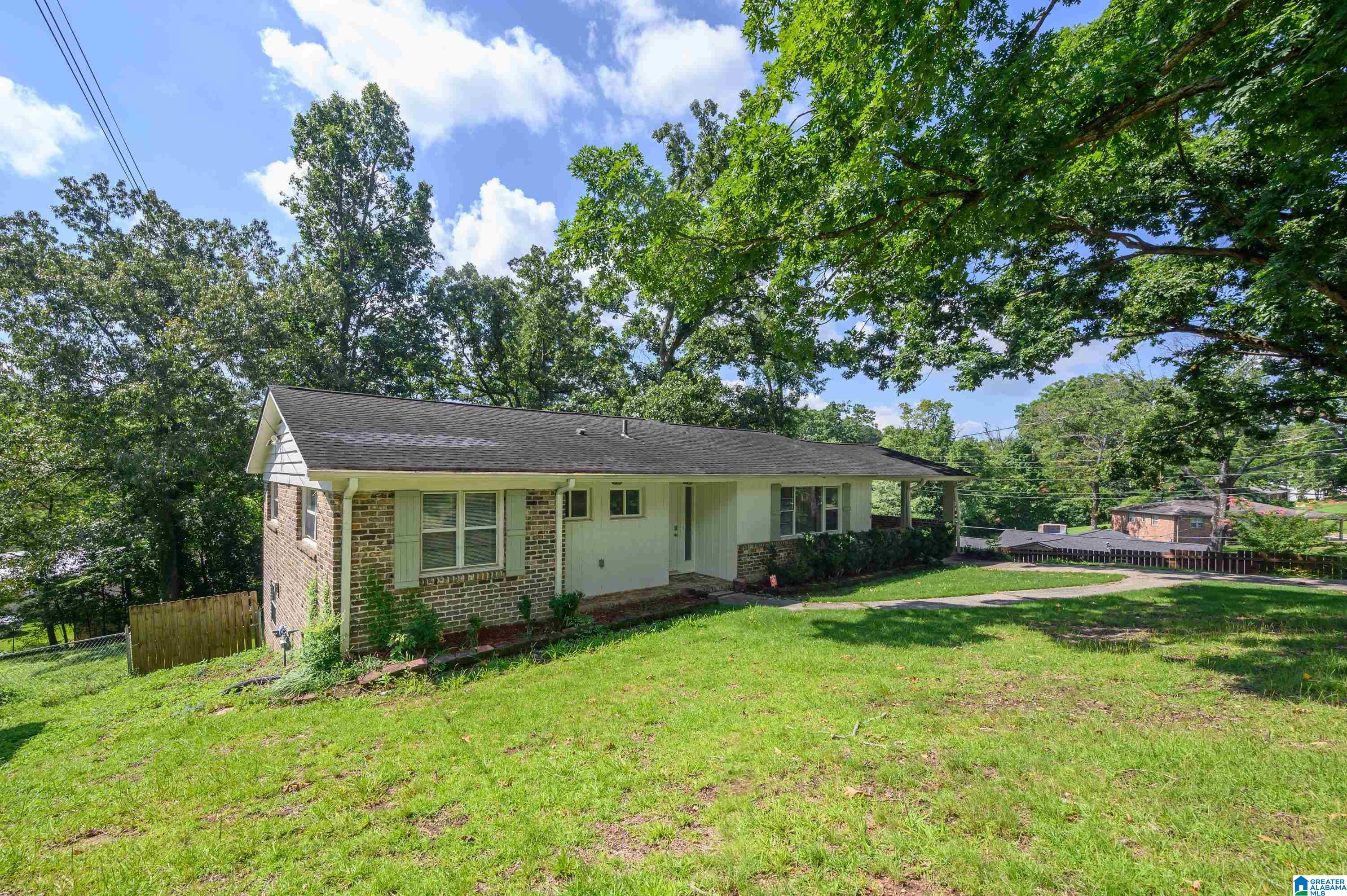 1109 Sunset Boulevard Birmingham, AL 35213 - Photo 2 of 49