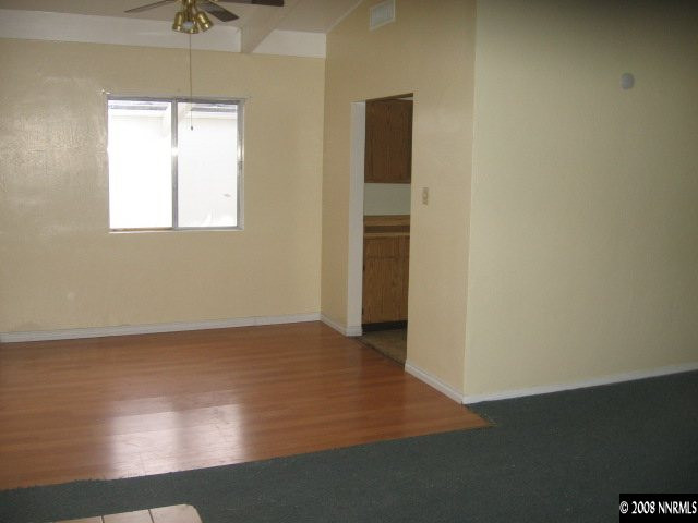 13261 Mt Logan Street Reno, NV 89506 - Photo 4 of 8 Photo 4