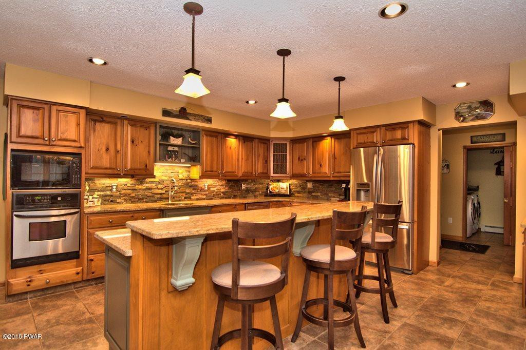 422 Boneridge Road Hawley, PA 18428 - Photo 7 of 69