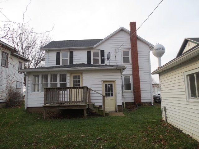 205 Calvert Avenue Chadwick, IL 61014 - Photo 2 of 20 Gallery Image 2