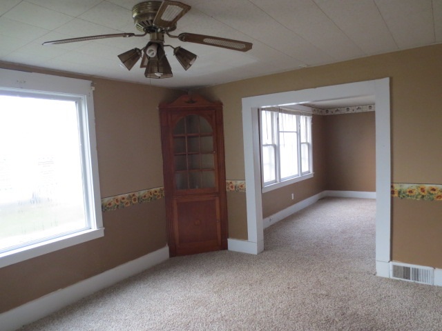 205 Calvert Avenue Chadwick, IL 61014 - Photo 7 of 20 Gallery Image 7