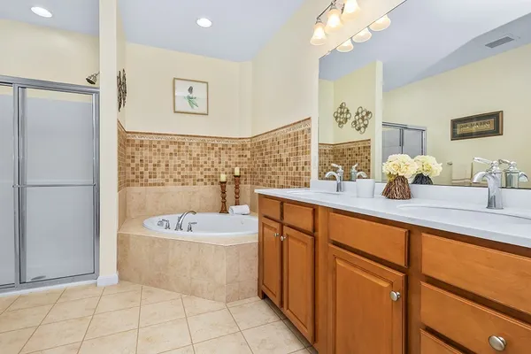 $799,000 | 17 Morgan Drive, Unit 401, Natick, MA 01760