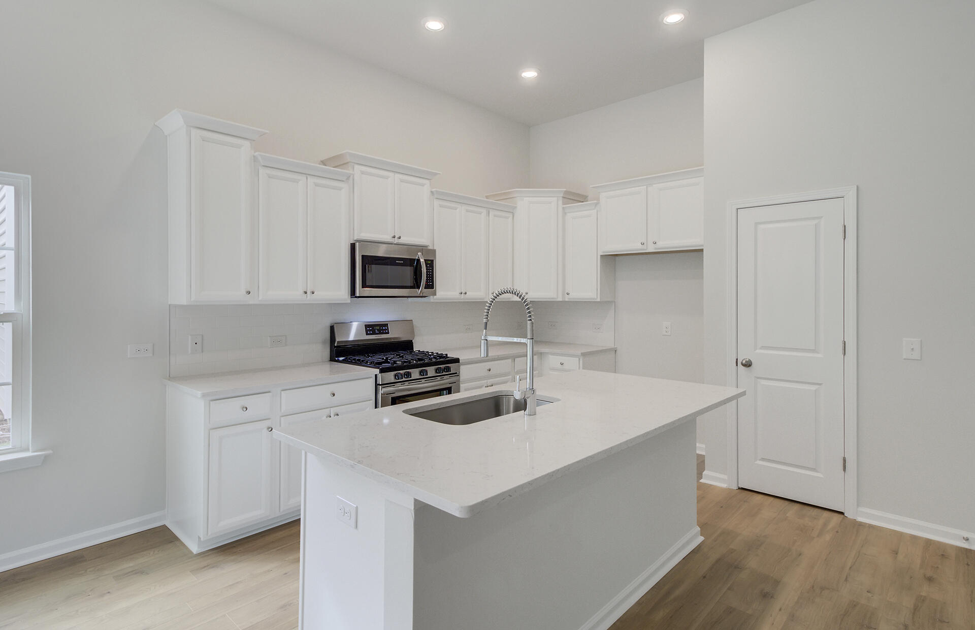 659 Red Monarch Way Moncks Corner, SC 29461 - Photo 9 of 11 kitchen 6