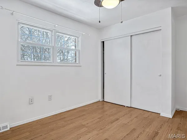 $2,400 | 217 Jubaka Drive, Fairview Heights, IL 62208