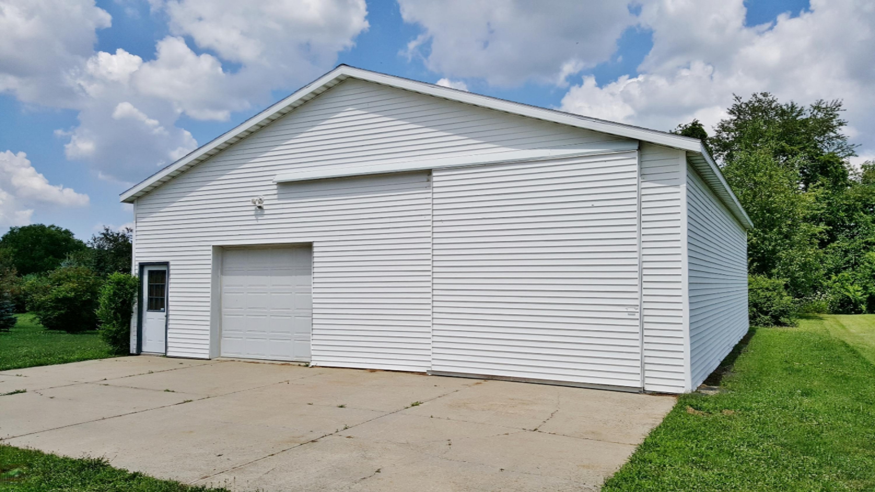 6659 Snyder Road Berrien Springs, MI 49103 - Photo 19 of 21 20160726_135213
