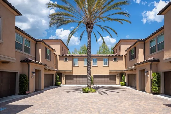$1,318,000 | 182 Finch, Lake Forest, CA 92630