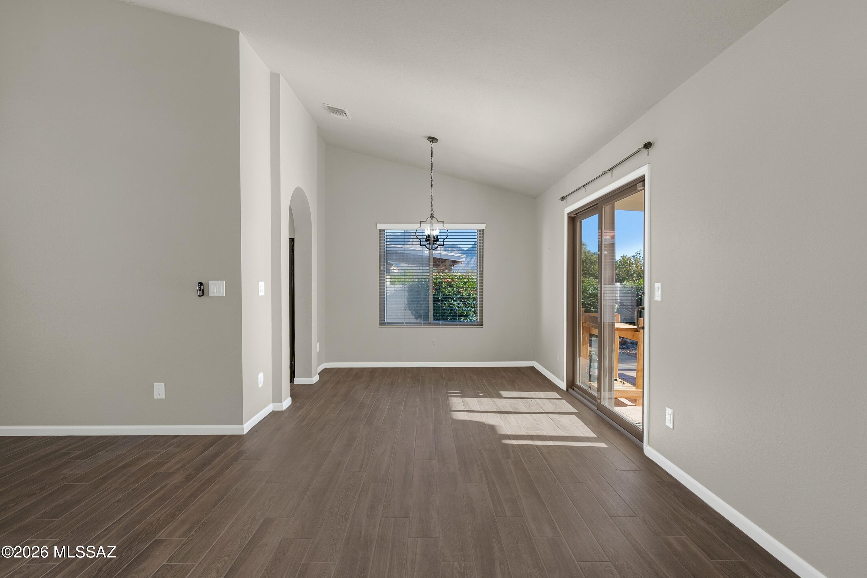 11443 North Copper Spring Trail Tucson, AZ 85737 - Photo 8 of 33