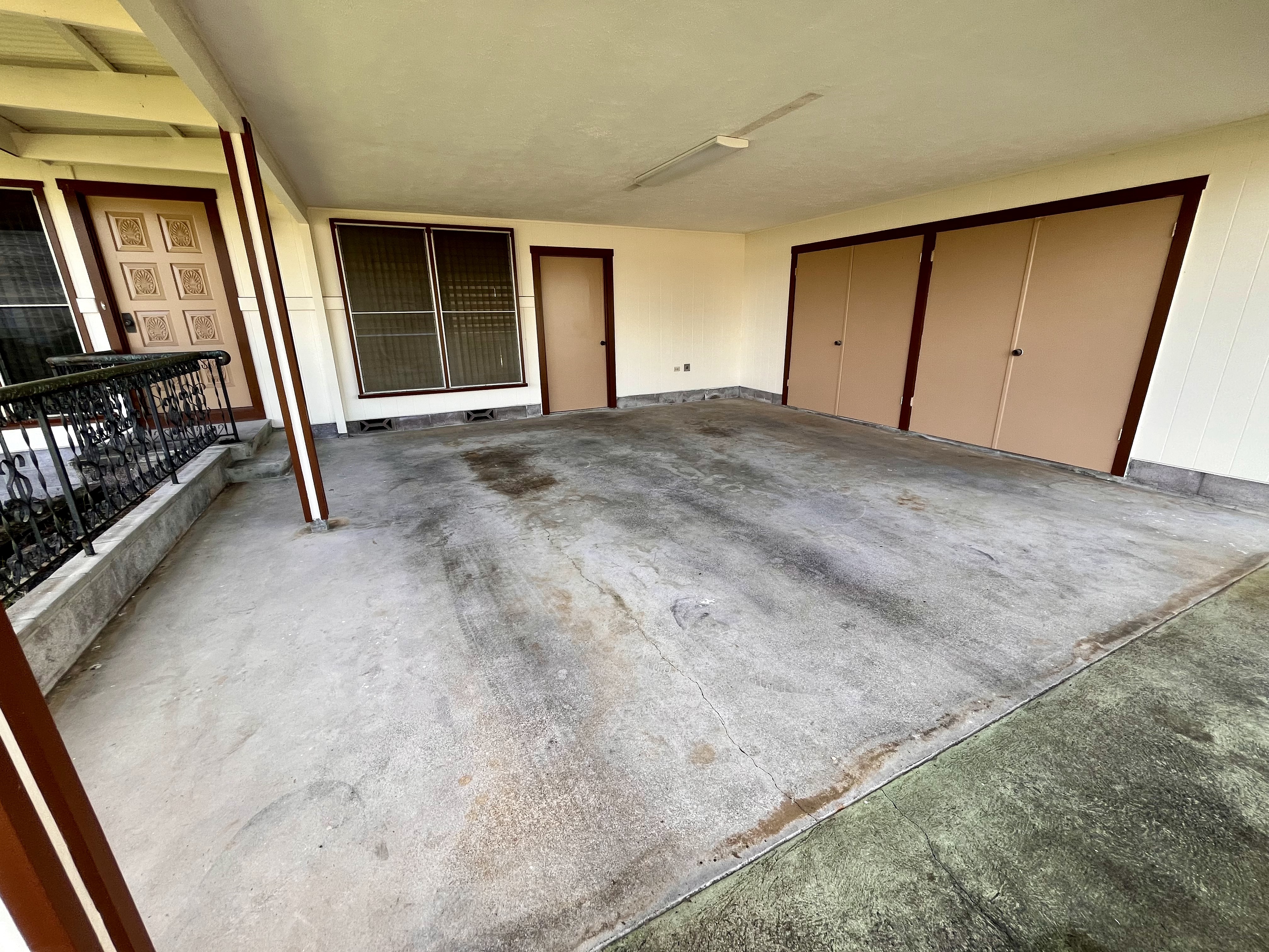 106 Laula Road Hilo, HI 96720 - Photo 24 of 30 a view of an empty room