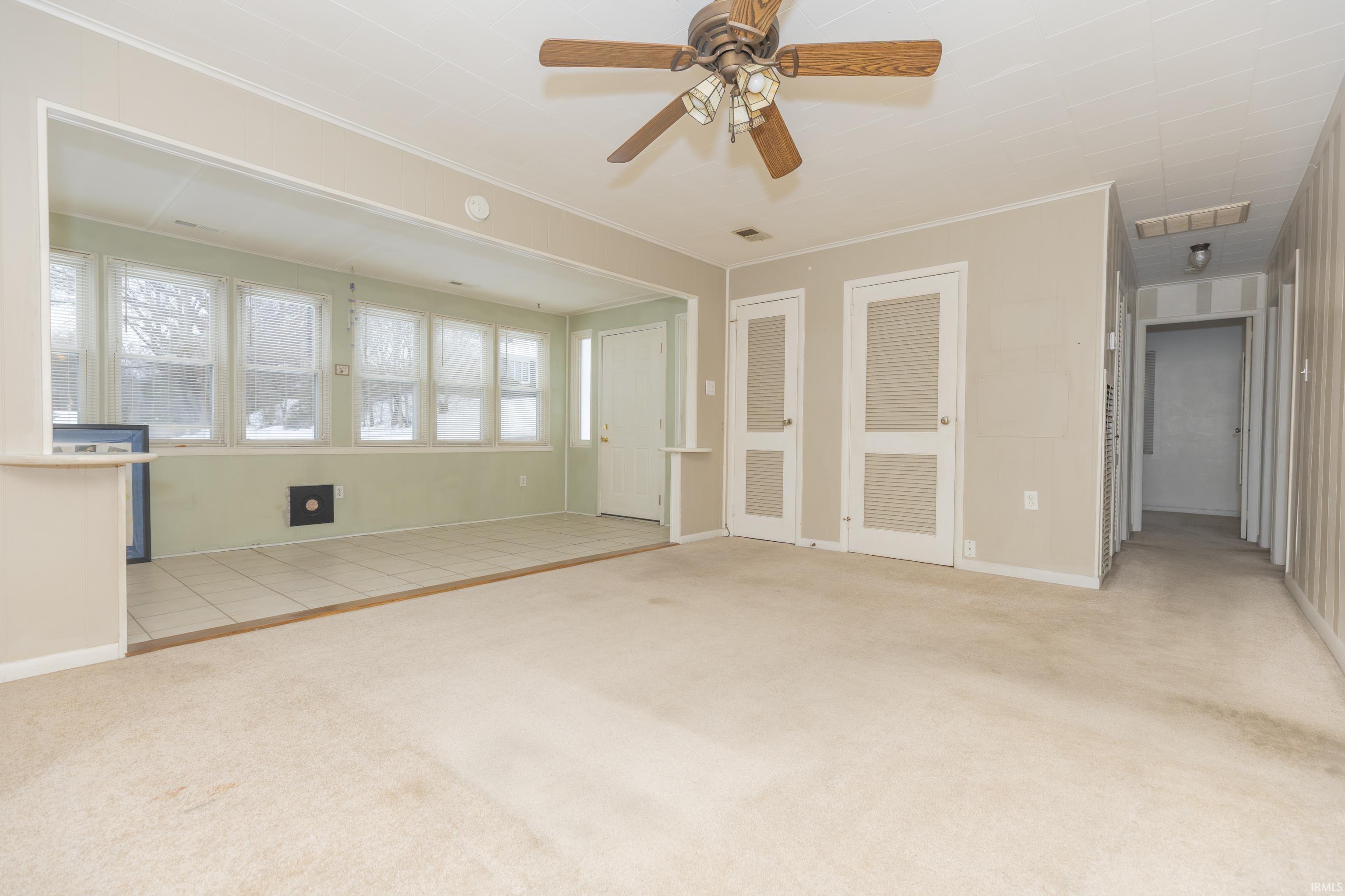 416 Hanover Road Evansville, IN 47710 - Photo 3 of 19 Gallery Image 3