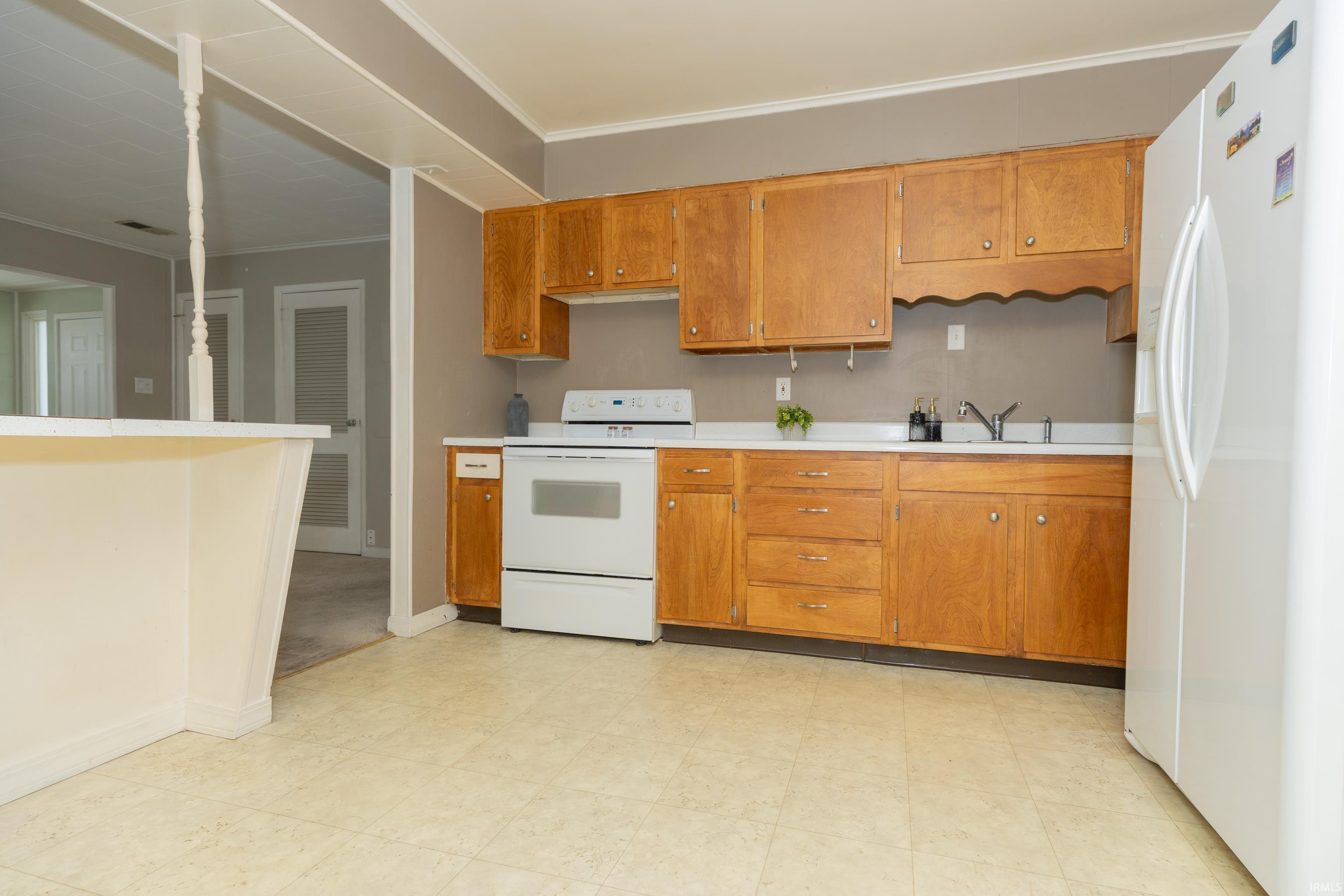 416 Hanover Road Evansville, IN 47710 - Photo 4 of 19 Gallery Image 4