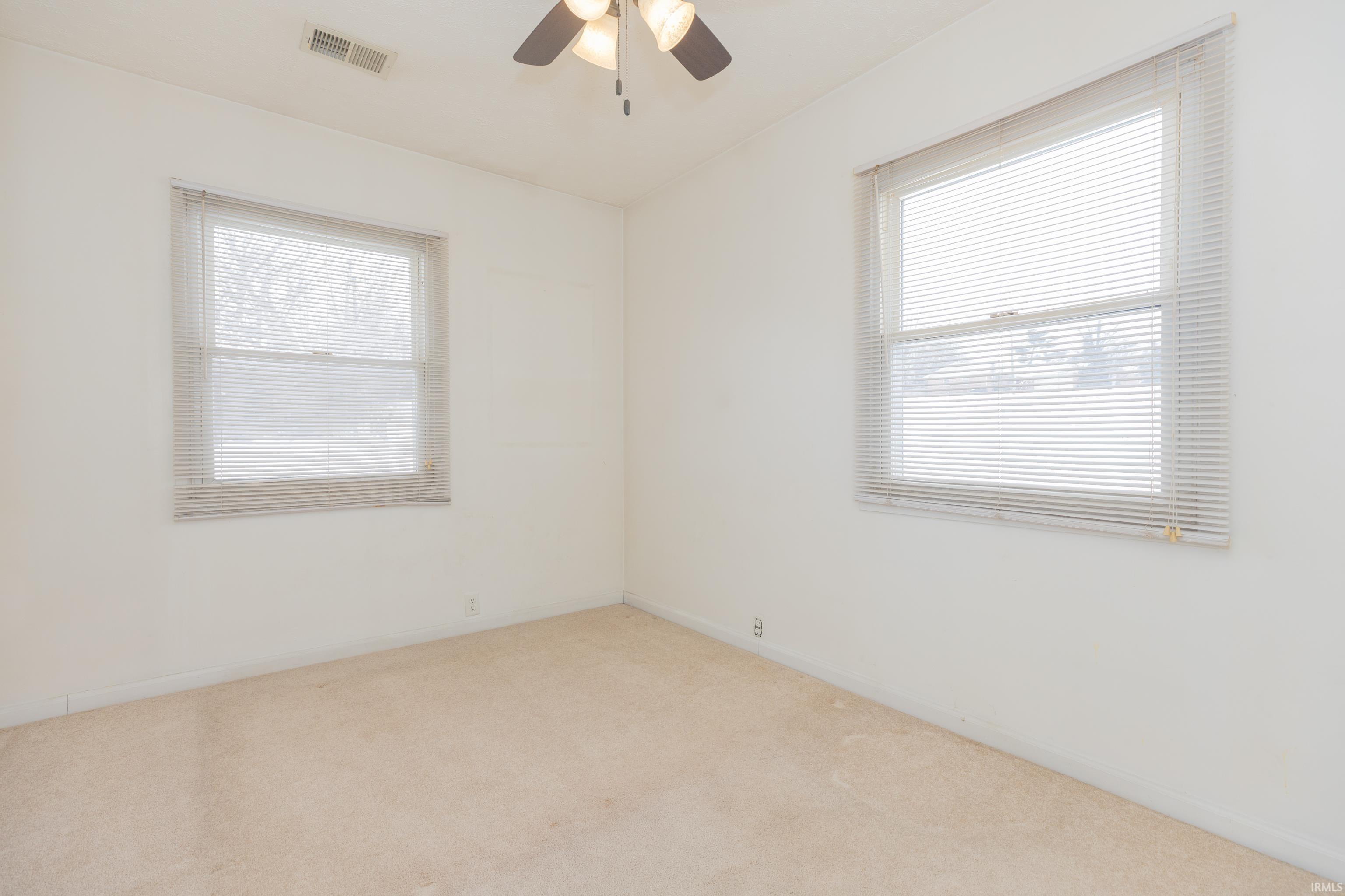 416 Hanover Road Evansville, IN 47710 - Photo 7 of 19 Gallery Image 7