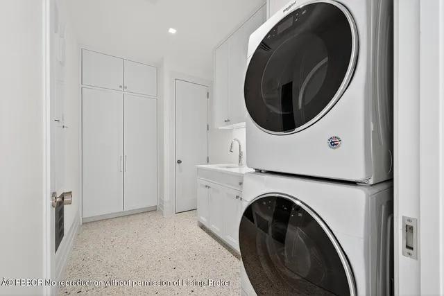 $15,200,000 | 18200 Gardiner Lane, Jupiter, FL 33458