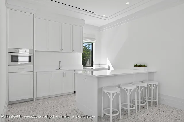 $15,200,000 | 18200 Gardiner Lane, Jupiter, FL 33458