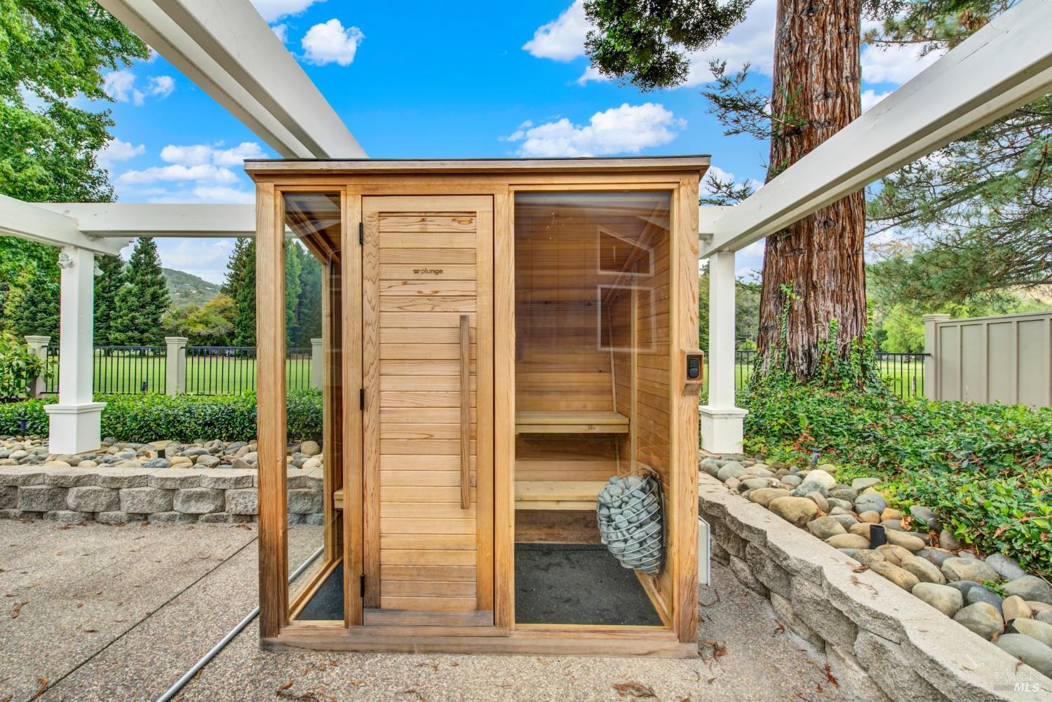 1687 Rockville Road Fairfield, CA 94534 - Photo 74 of 91 Plunge XL sauna conveys
