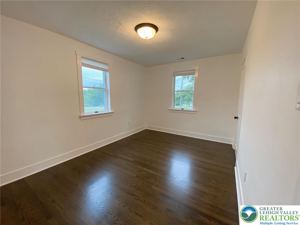 1215 Macada Road Bethlehem, PA 18017 - Photo 18 of 34