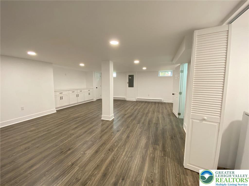 1215 Macada Road Bethlehem, PA 18017 - Photo 25 of 34