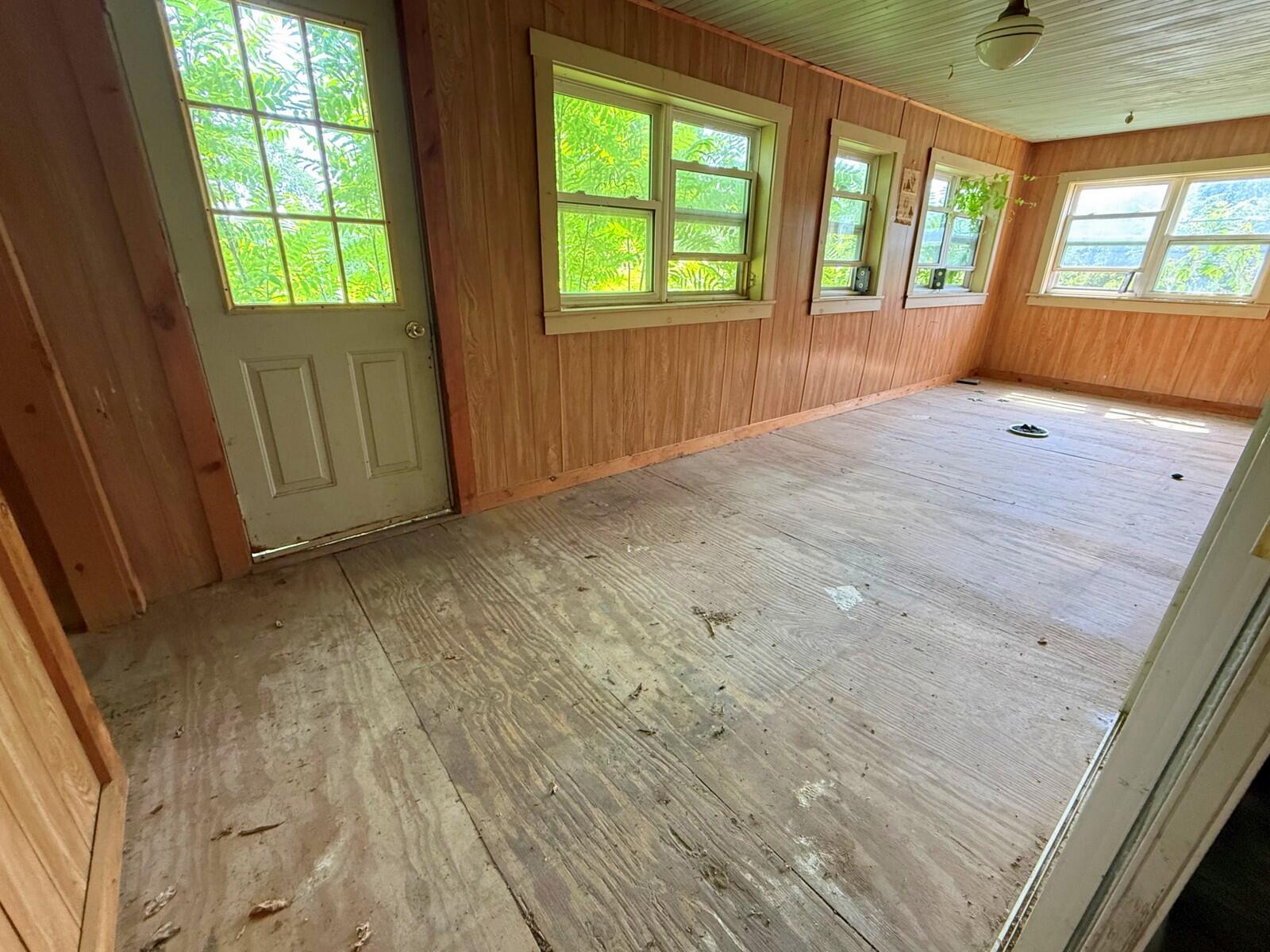 722 Farmington Road Strong, ME 04983 - Photo 11 of 18 5