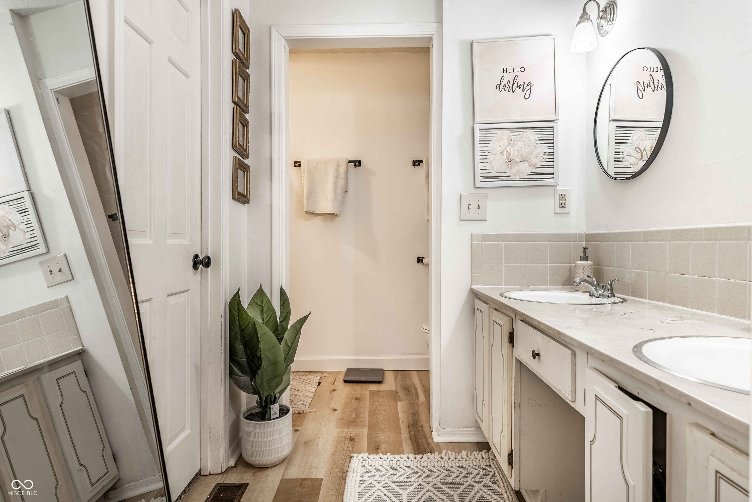 6503 Park Central Way, Unit B Indianapolis, IN 46260 - Photo 19 of 36