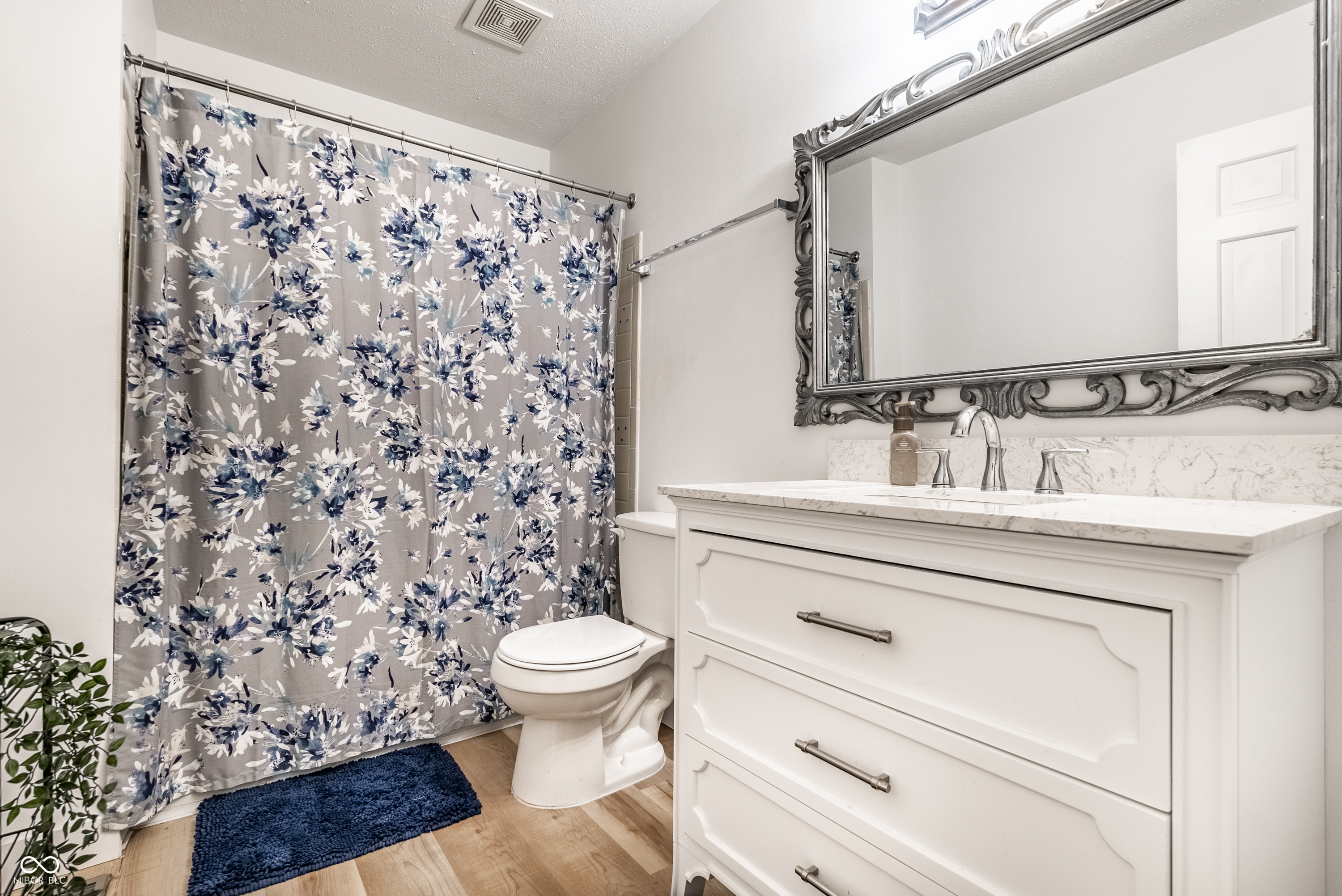 6503 Park Central Way, Unit B Indianapolis, IN 46260 - Photo 23 of 36