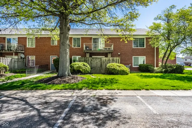 $1,900 | 6503 Park Central Way, Unit B, Indianapolis, IN 46260