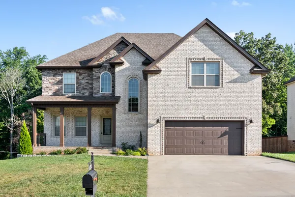 $2,500 | 2304 Colston Drive, Clarksville, TN 37042