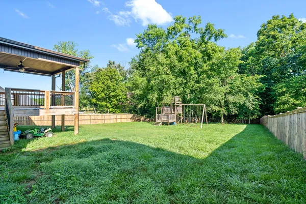 $2,500 | 2304 Colston Drive, Clarksville, TN 37042