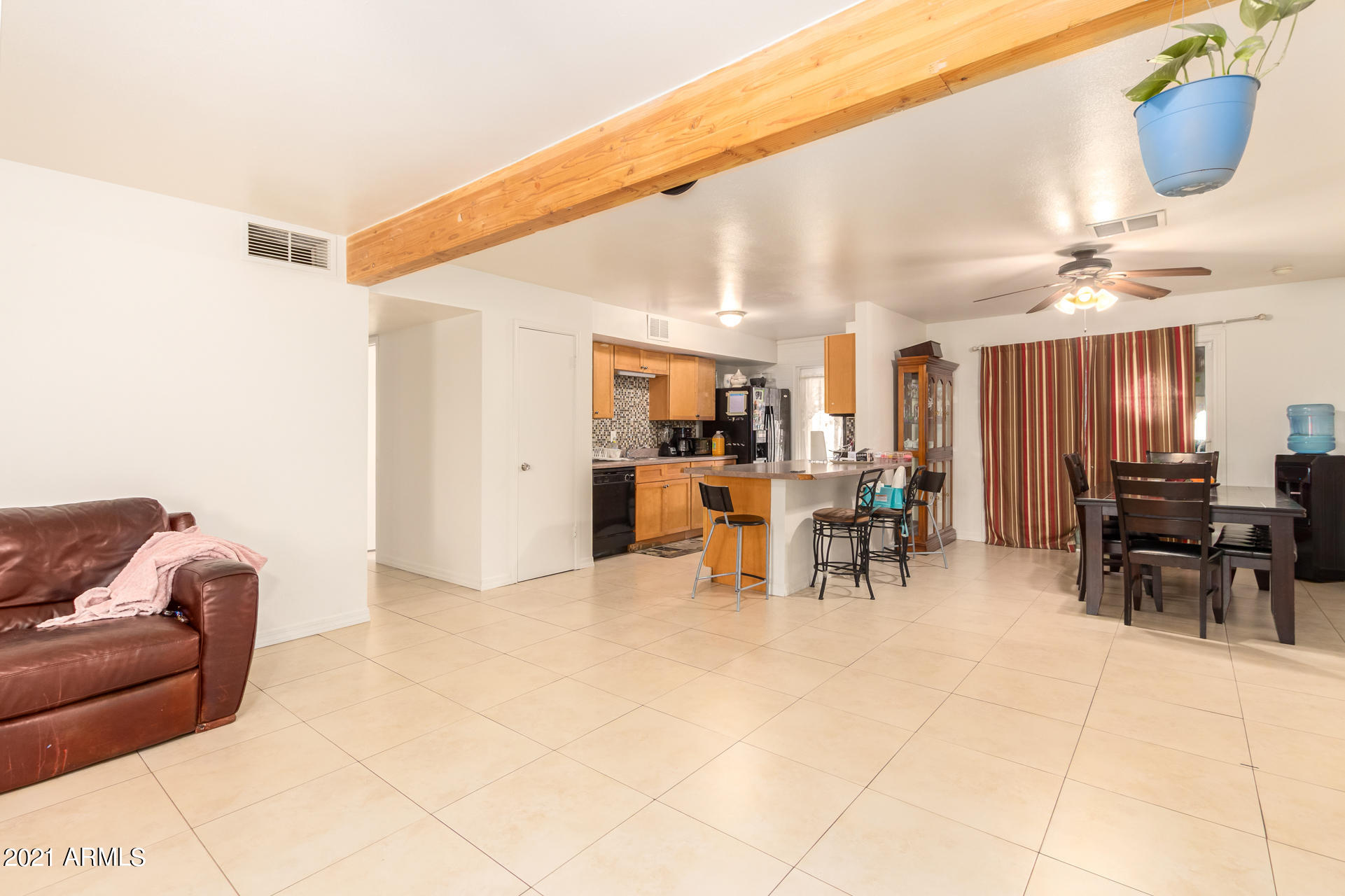 934 East Carson Road Phoenix, AZ 85042 - Photo 7 of 24 0007-07 - Carson