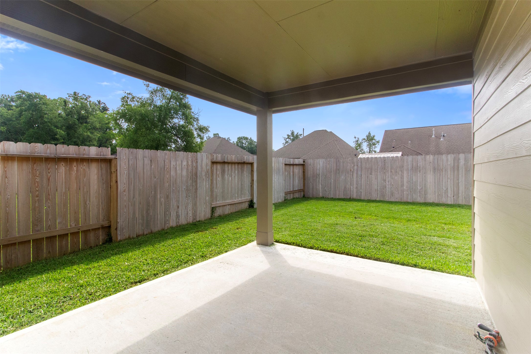 6685 Riplee Street Beaumont, TX 77713 - Photo 20 of 29 Covered Patio