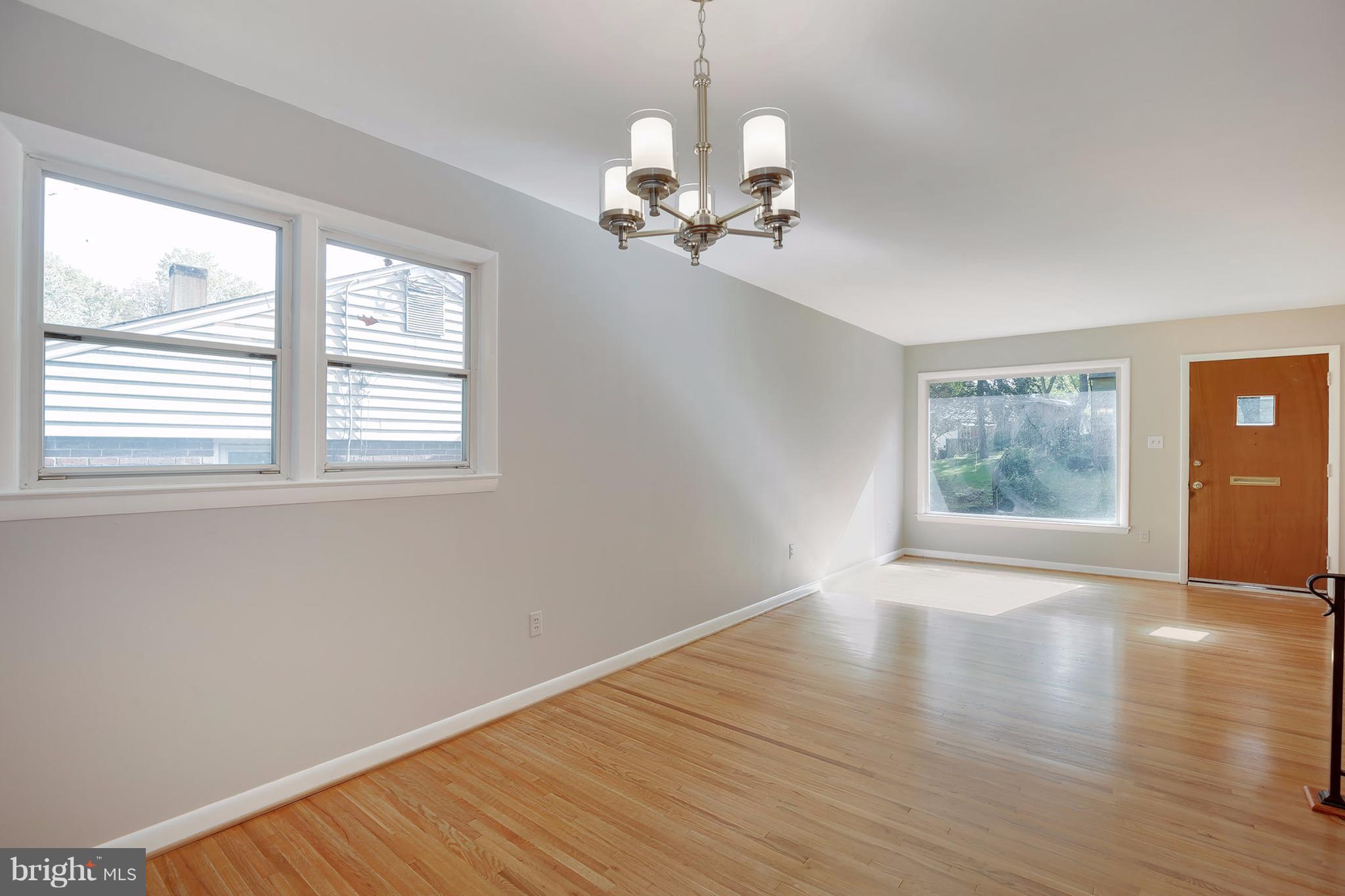 4048 Adams Drive Silver Spring, MD 20902 - Photo 4 of 21 Dining Room