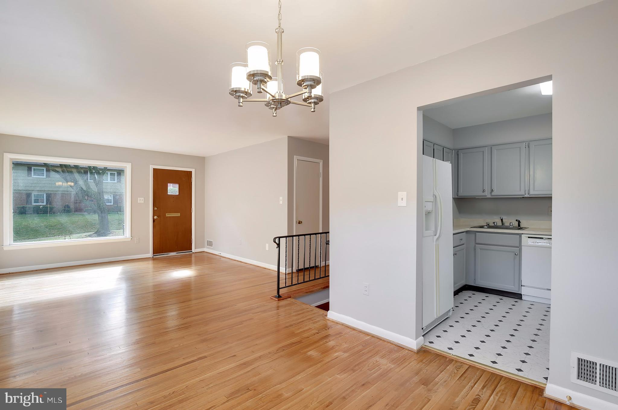 4048 Adams Drive Silver Spring, MD 20902 - Photo 5 of 21 Dining Room