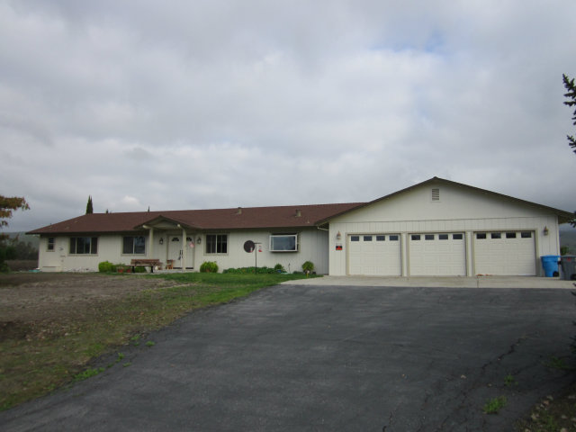 500 Dooling Road Hollister, CA 95023 - Photo 1 of 18 Gallery Image 1