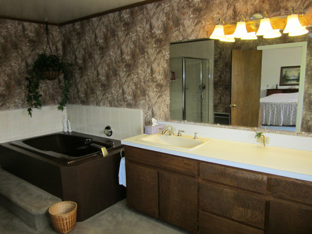 500 Dooling Road Hollister, CA 95023 - Photo 11 of 18 Gallery Image 11