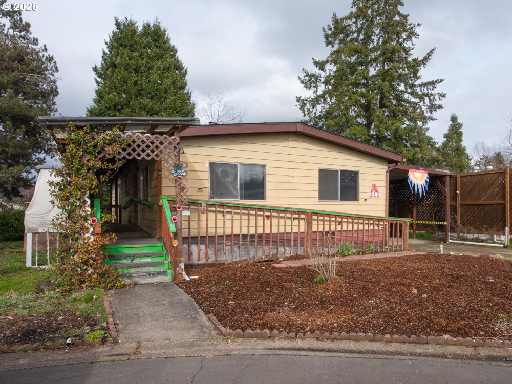 5335 Main Street Springfield, OR 97478 - Photo 3 of 43 front view of a house