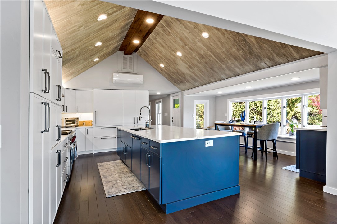 166 New Meadow Road Barrington, RI 02806 - Photo 13 of 48