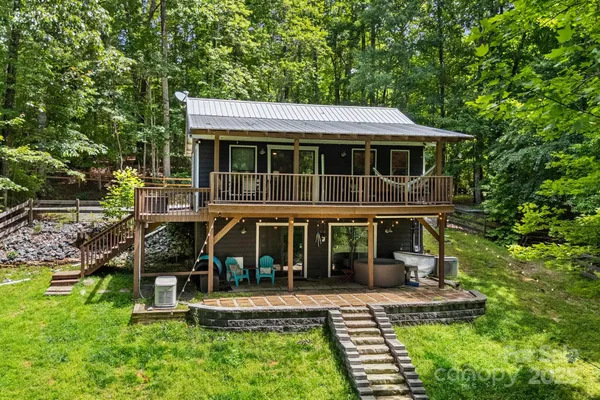 $599,000 | 37 Poplar Drive, Rosman, NC 28772