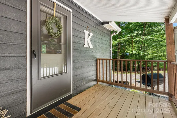 $599,000 | 37 Poplar Drive, Rosman, NC 28772