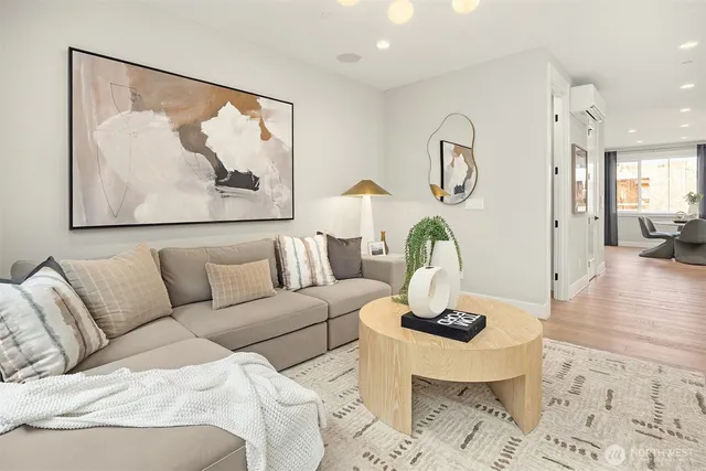 $1,099,000 | 13365 (site31) Ne 175th Place, Woodinville, WA 98072