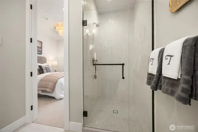 $1,099,000 | 13365 (site31) Ne 175th Place, Woodinville, WA 98072